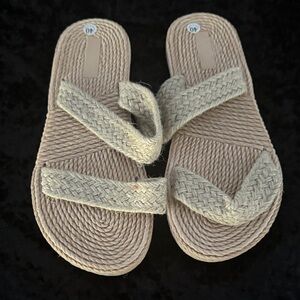 Women's Tan Sandals